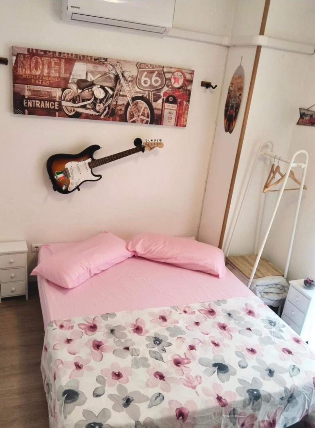 Studio La Playa Торрев'єха Екстер'єр фото